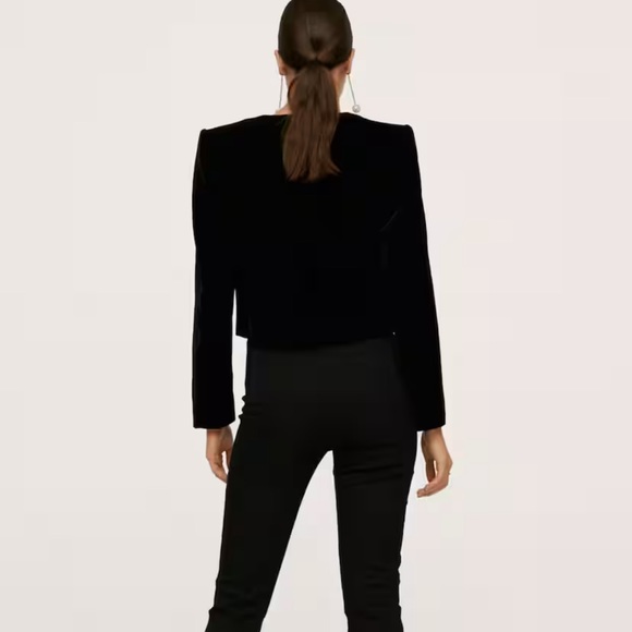 Mango Cropped Velvet Blazer - Picture 3 of 12